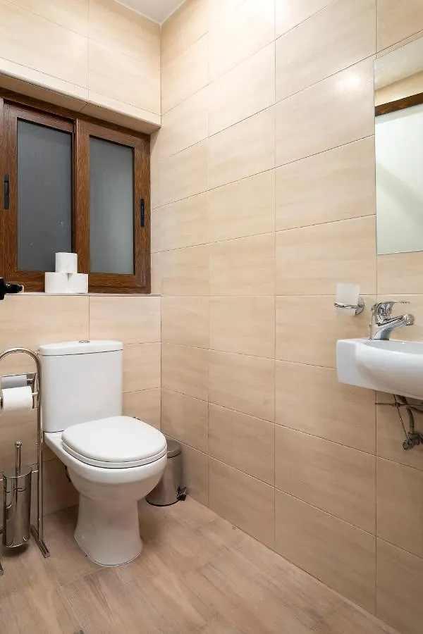 Lapsi Apartments - Traditional Maltese Style Near The Promenade Saint Julian's