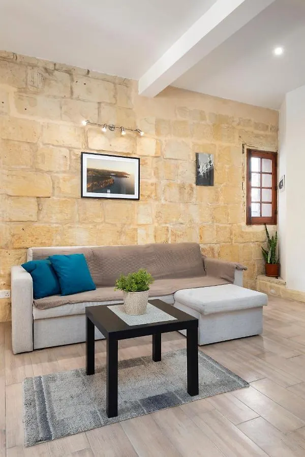 Lapsi Apartments - Traditional Maltese Style Near The Promenade St. Julian's Malta