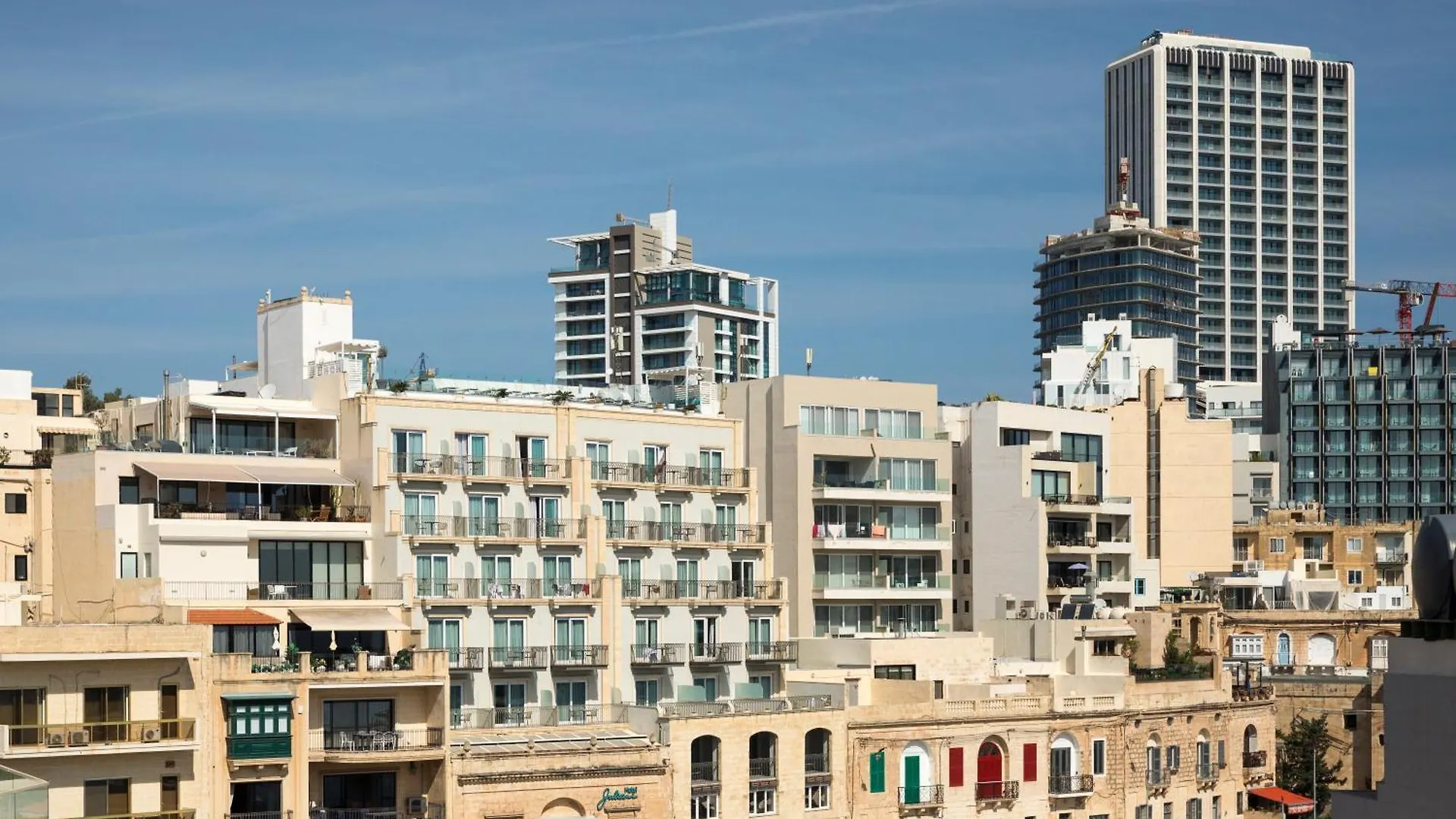 Lapsi Apartments - Traditional Maltese Style Near The Promenade Saint Julian's Malta