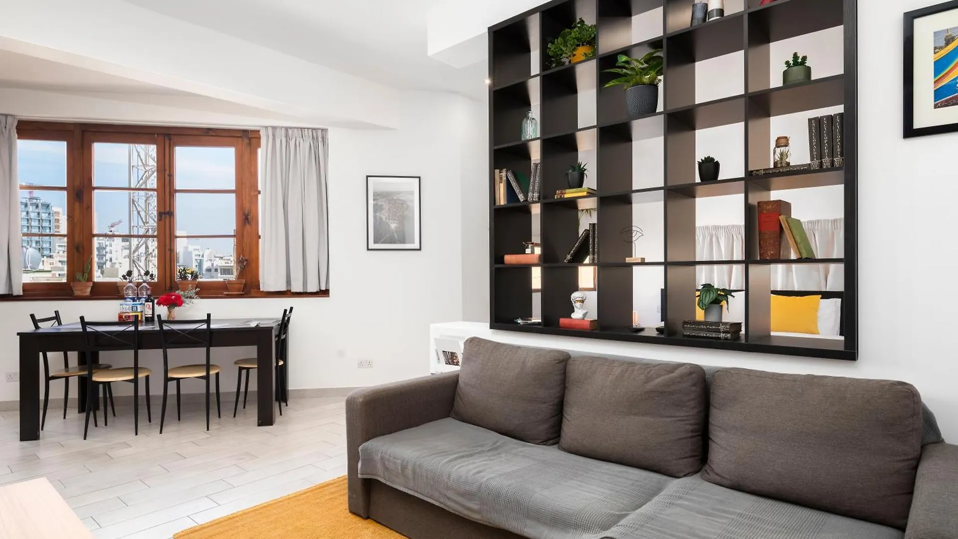 Lapsi Apartments - Traditional Maltese Style Near The Promenade Saint Julian's